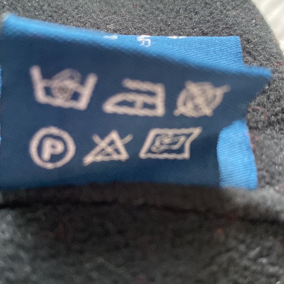 Windfjord Classic Wool Pillbox Hat - Picture 9 of 9